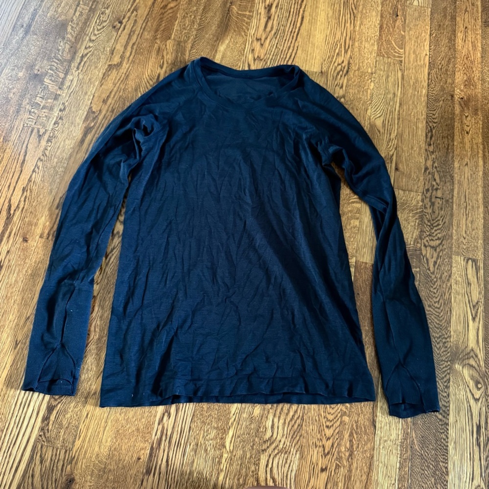 Lululemon Women’s Black Long Sleeve Size 10
